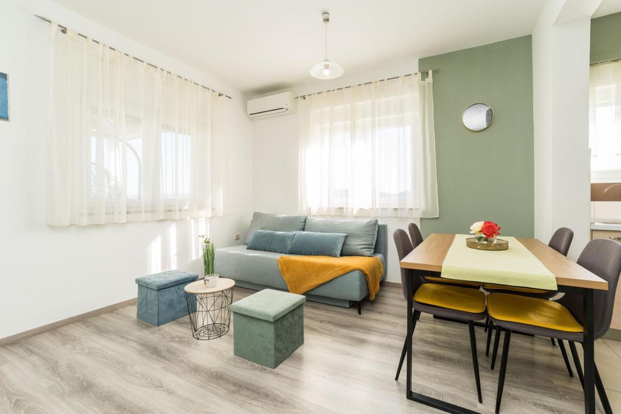 Apartments Matilda Sukošan Εξωτερικό φωτογραφία