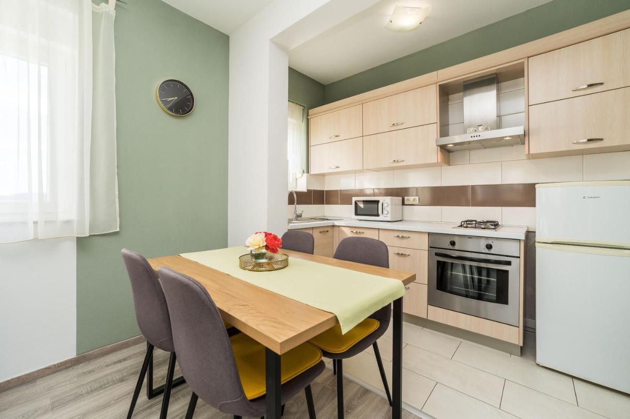 Apartments Matilda Sukošan Εξωτερικό φωτογραφία