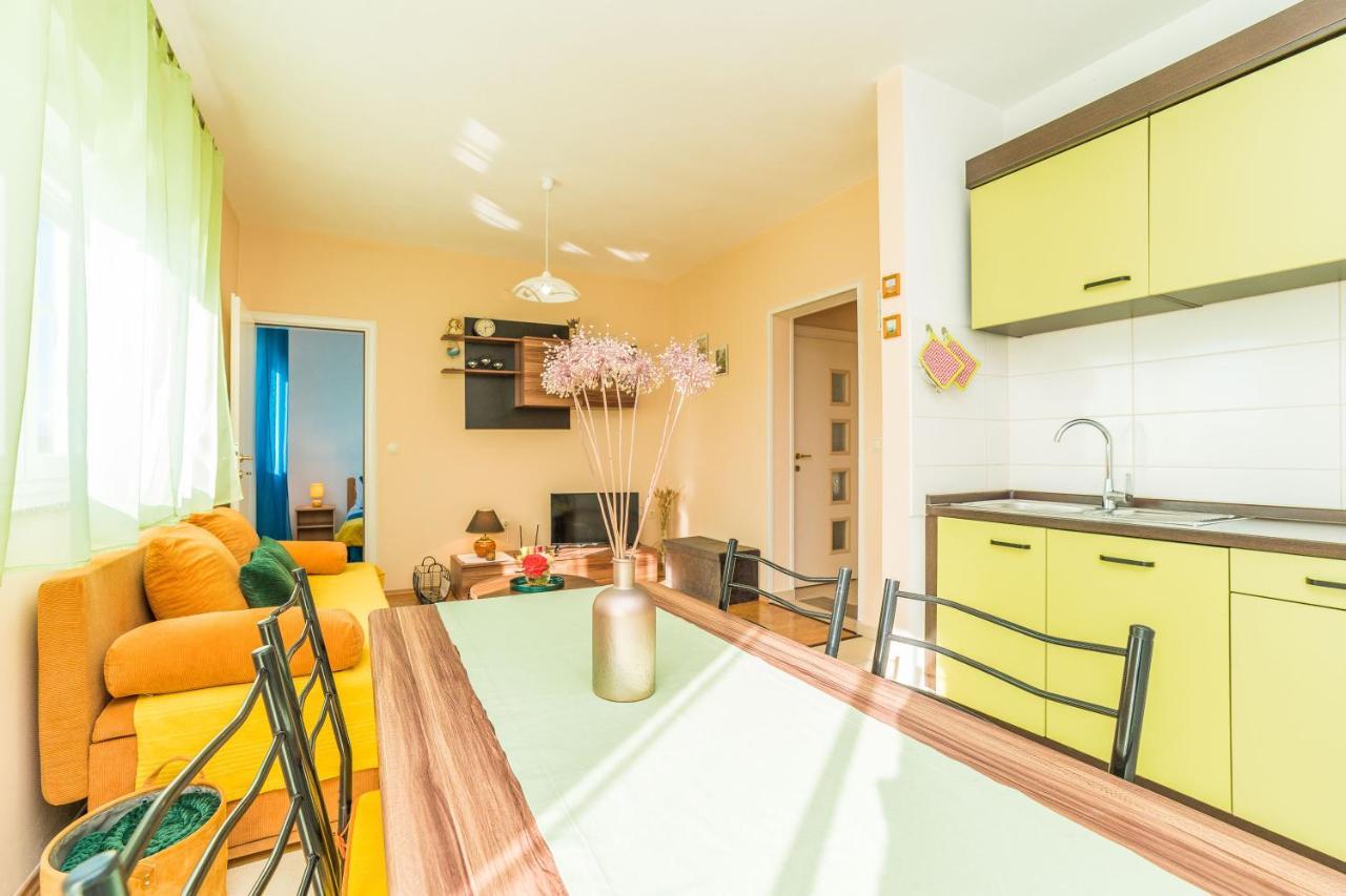 Apartments Matilda Sukošan Εξωτερικό φωτογραφία