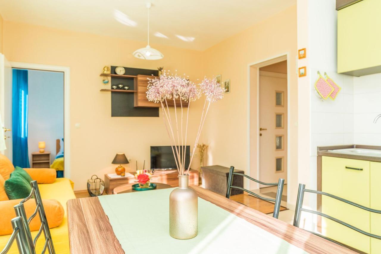 Apartments Matilda Sukošan Εξωτερικό φωτογραφία